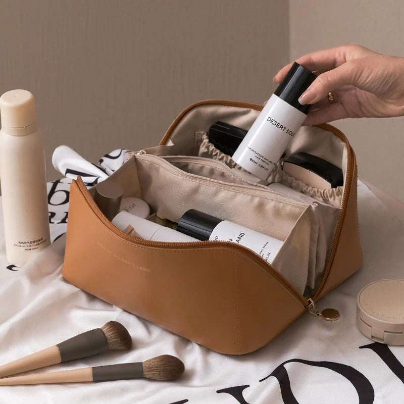 Flora's Makeup Bag Organizer